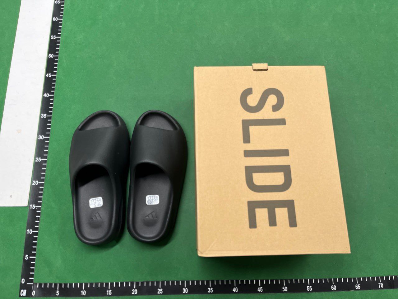Adidas originals Yeezy Slide Sports Slippers Unisex  -4