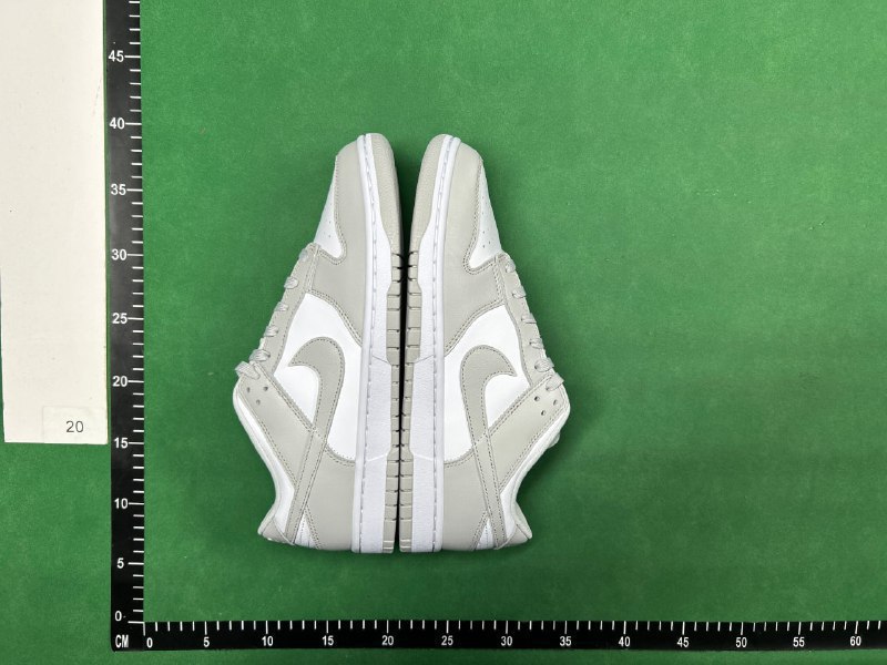 Nike - Dunk Low Essential -1