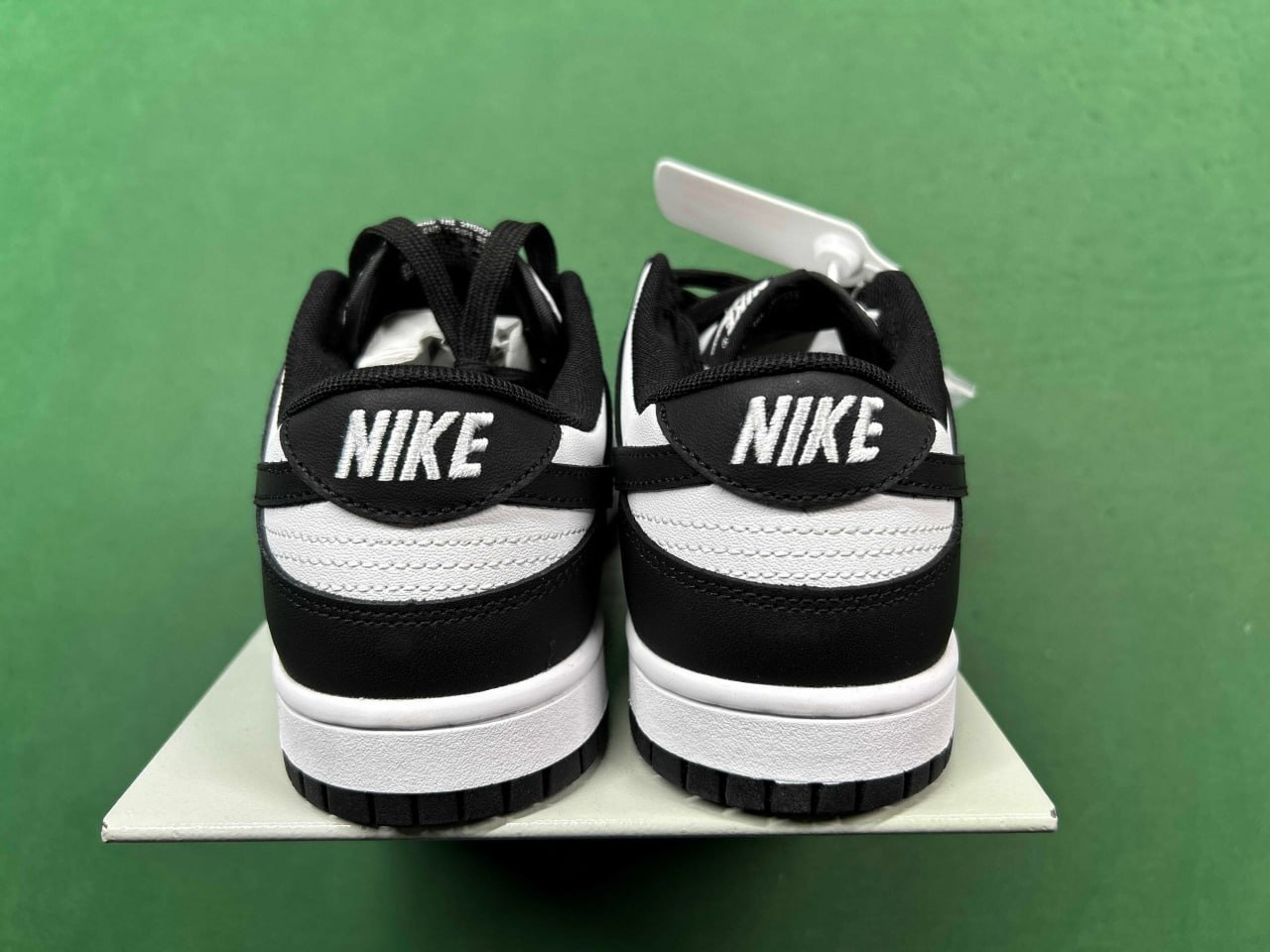 Nike - Dunk Low Essential -4