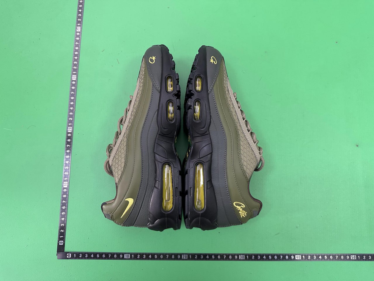 Nike x Corteiz Air Max 95 SP Rules the World  -3