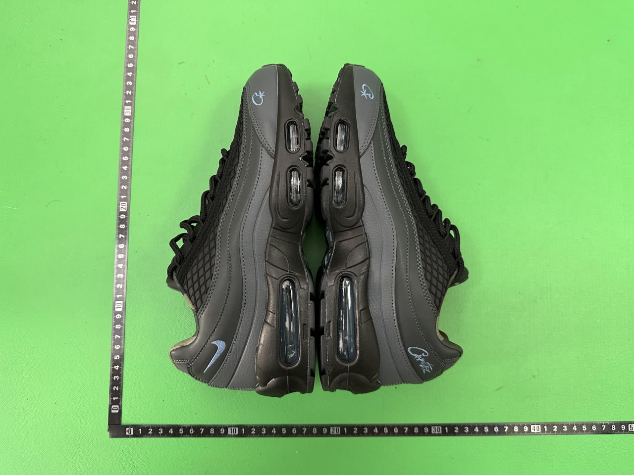Nike x Corteiz Air Max 95 SP Rules the World  -5