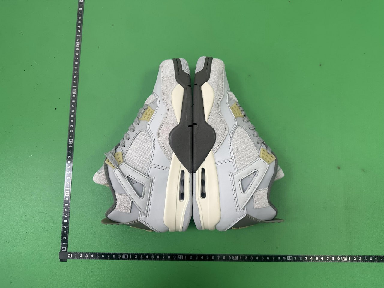 Nike Air Jordan 4 -2