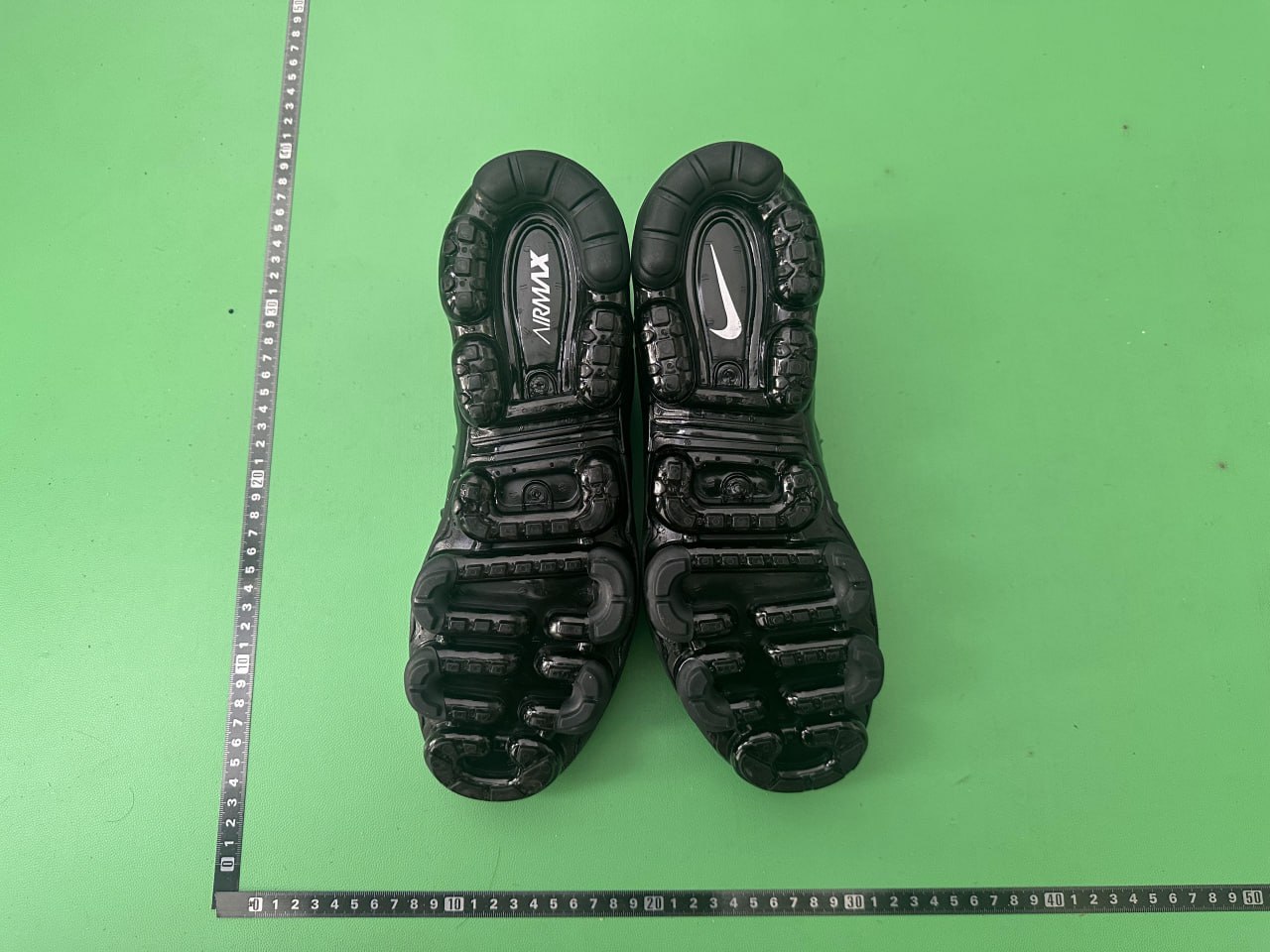 Nike Air VaporMax Plus -6