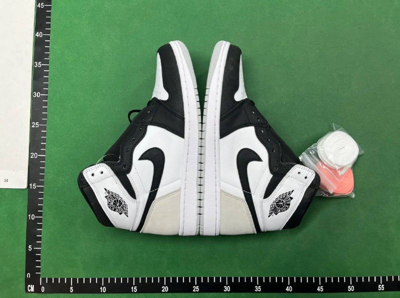 Nike Air Jordan 1 -3