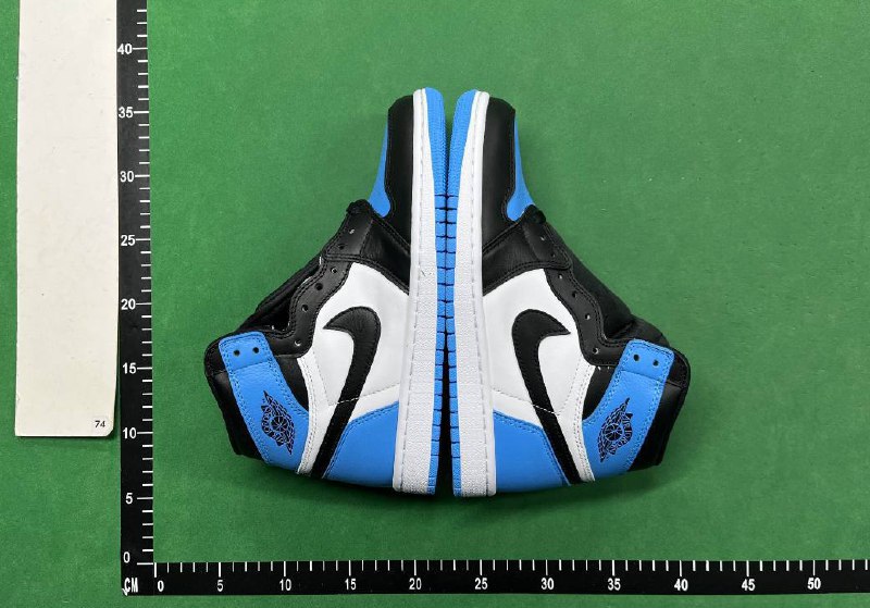 Nike Air Jordan 1 -4