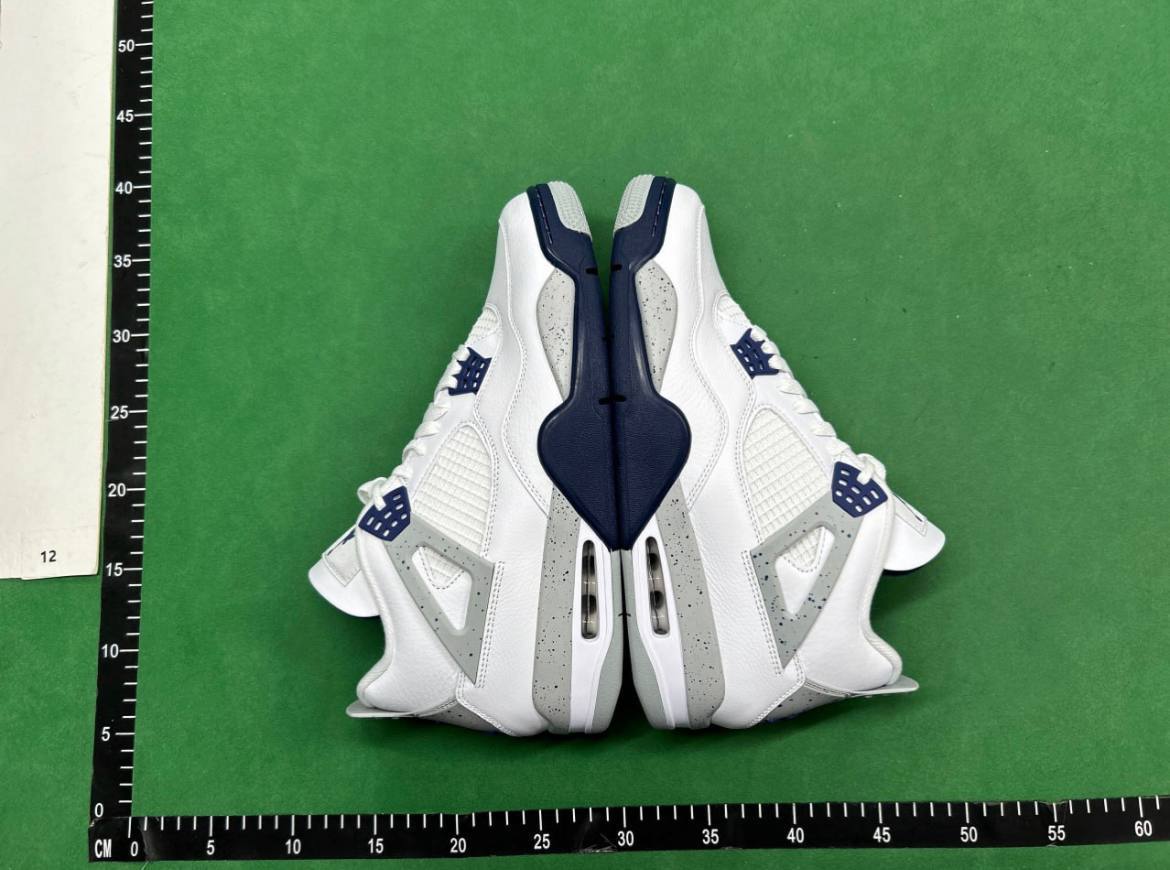 Nike Air Jordan 4 -6