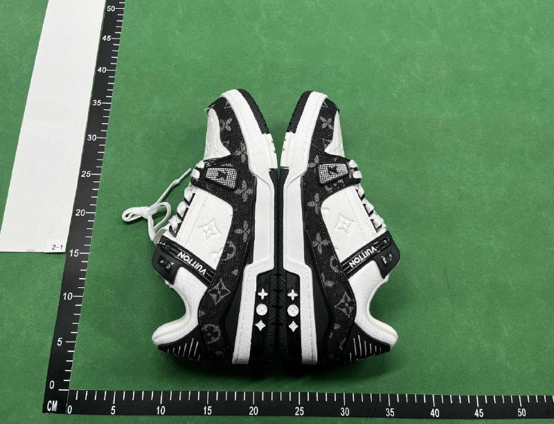 Louis Vuitton LV Trainer -4