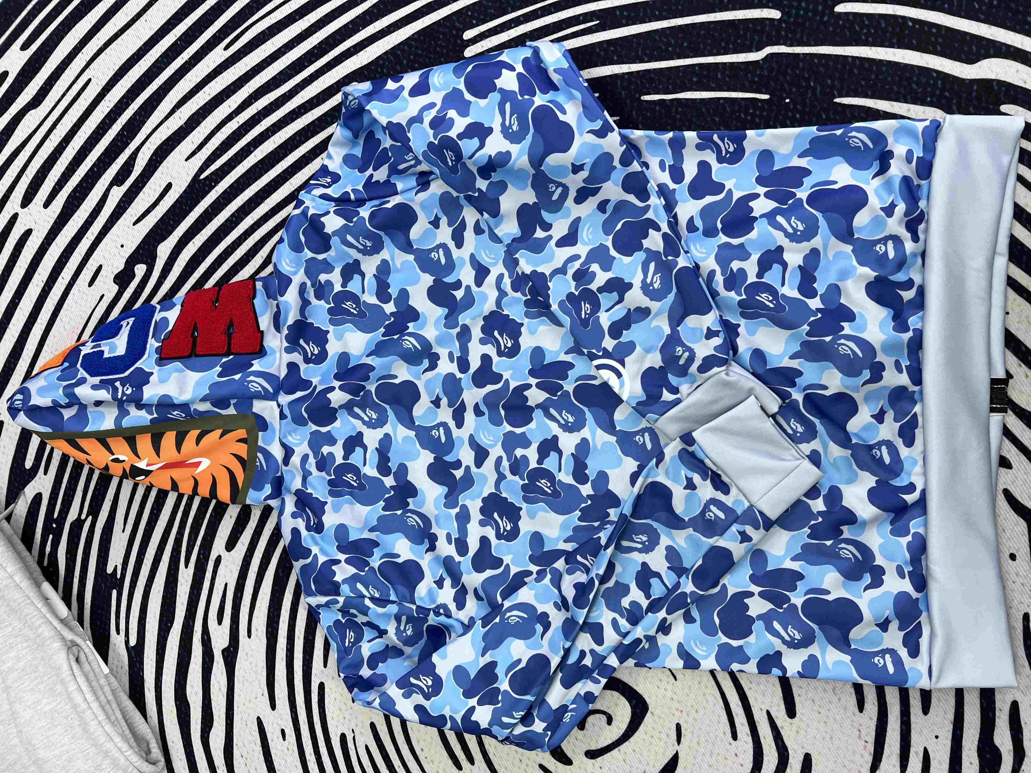 7 (2)_compressed.jpg