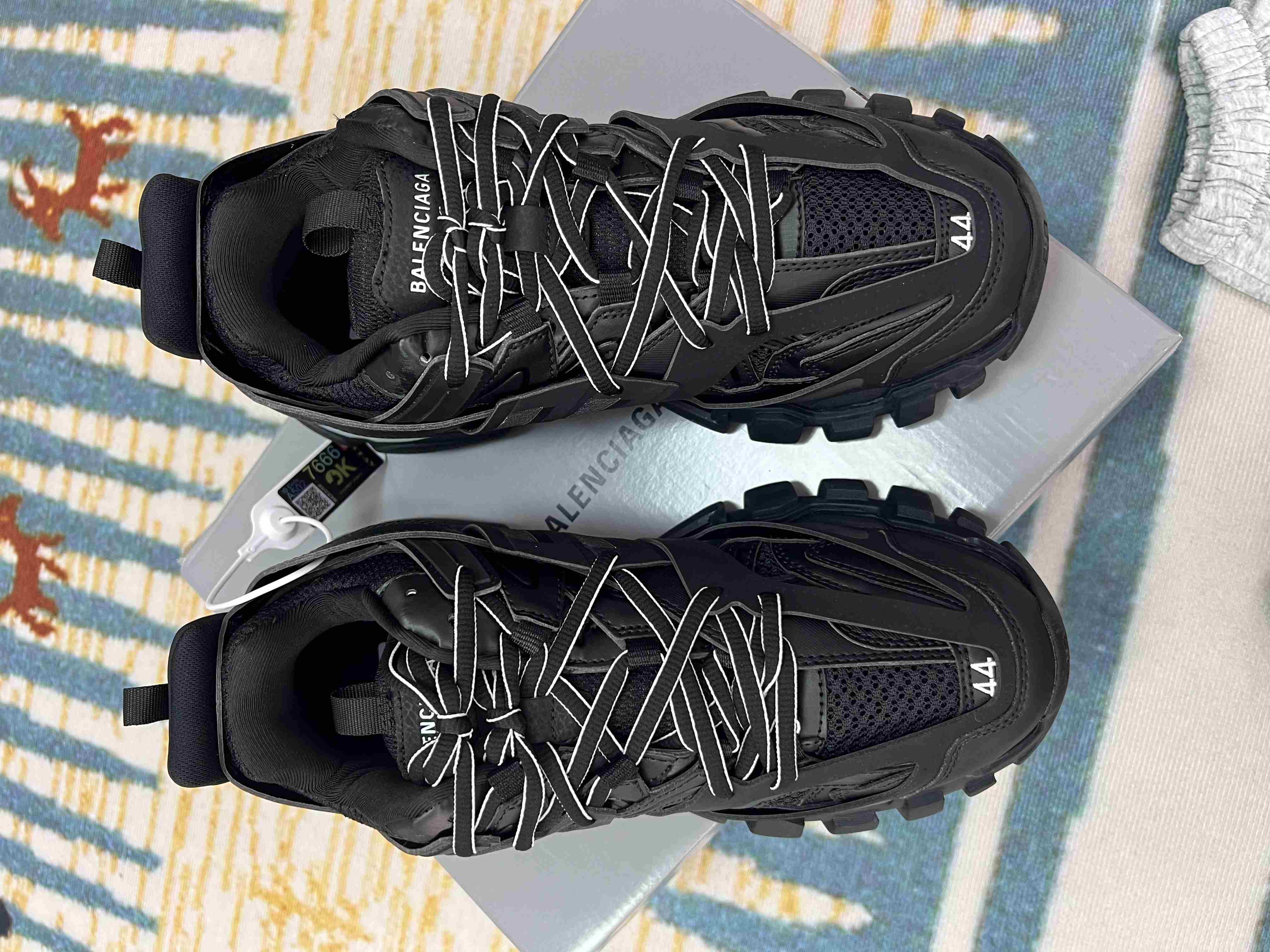 7 (2)_compressed.jpg